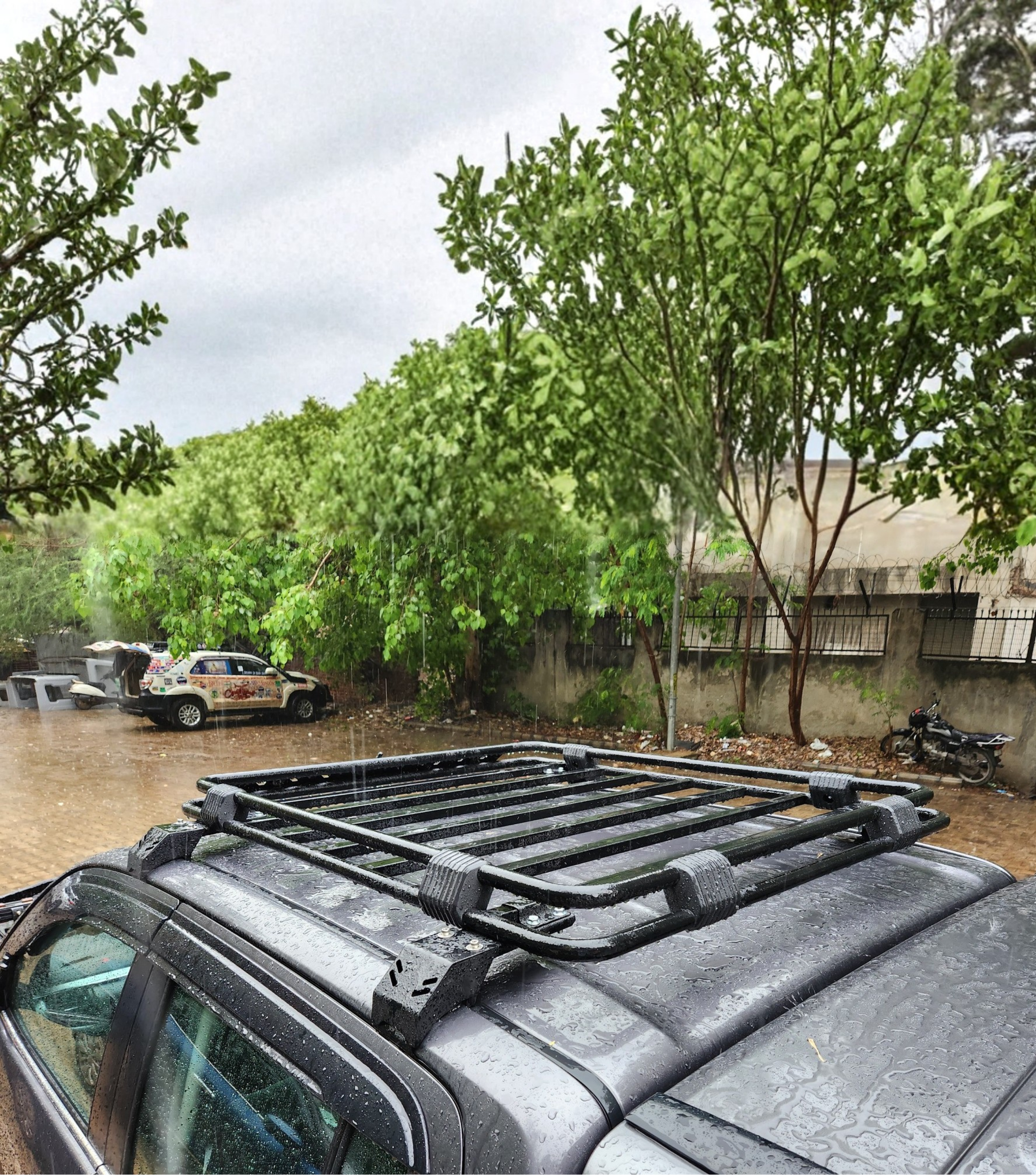Bimbra Roof Carrier Model DF for Hilux