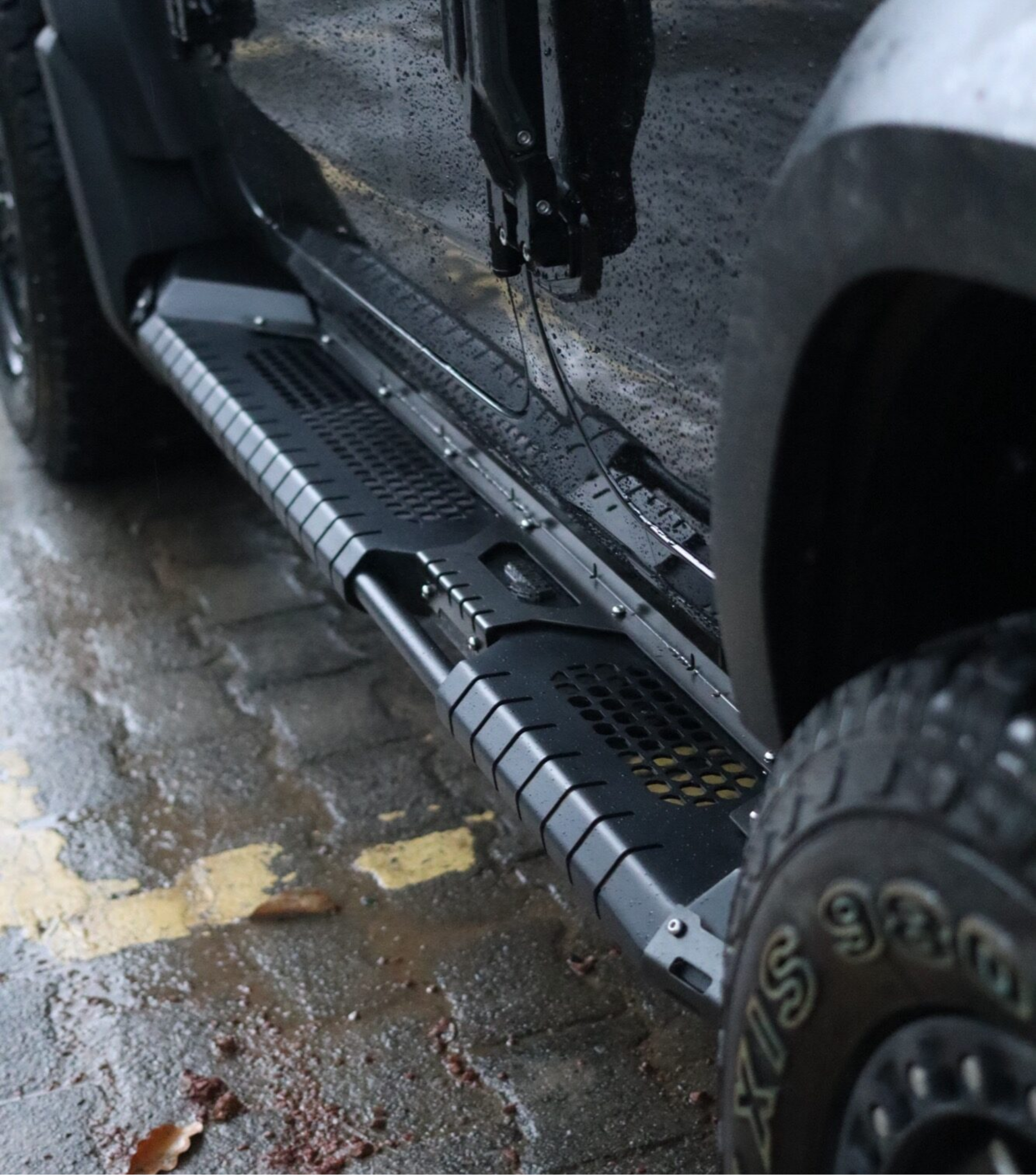 Bimbra Side Steps Model TX for Thar Roxx