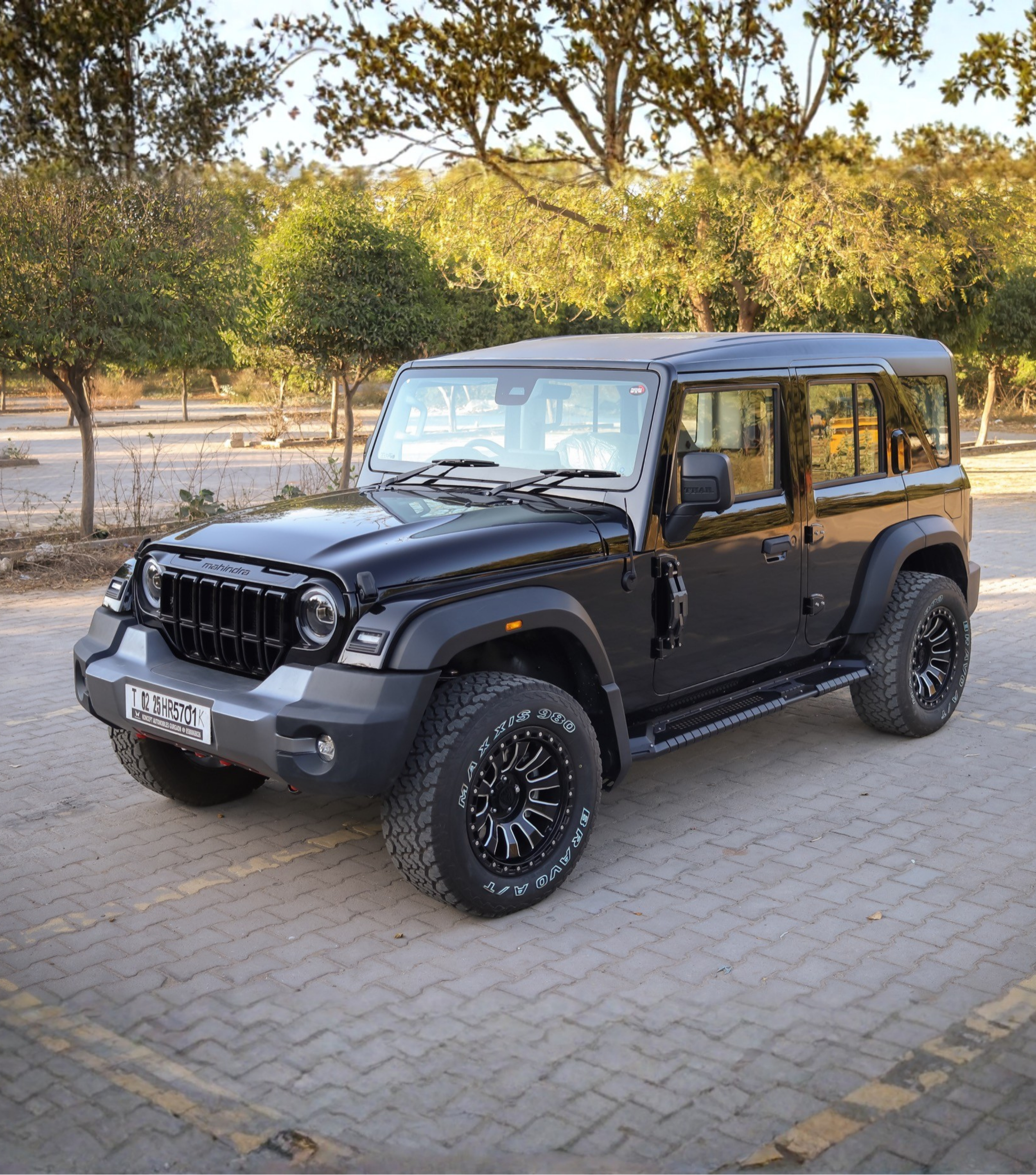 Bimbra Side Steps Model TX for Thar Roxx